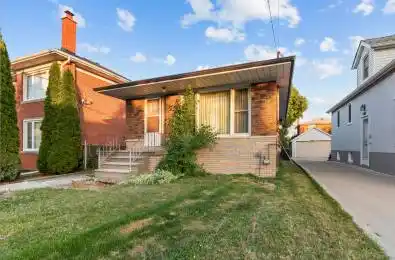939 Glencairn Avenue Toronto W04 Ontario M6B 2A6