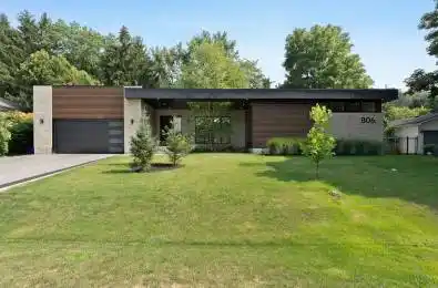 806 Alexander Road Hamilton Ontario L9G 3E9