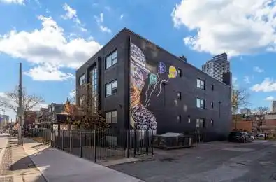 256 Sherbourne Street Unit# 106 Toronto C08 Ontario M5A 2S1