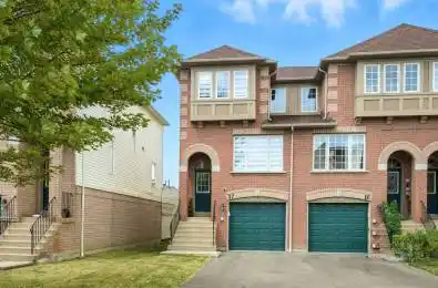 3020 Cedarglen Gate Unit# 17 Mississauga Ontario L5C 4S7