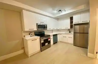 993 Bloor Street Unit# 202 Toronto C01 Ontario M6H 1M1