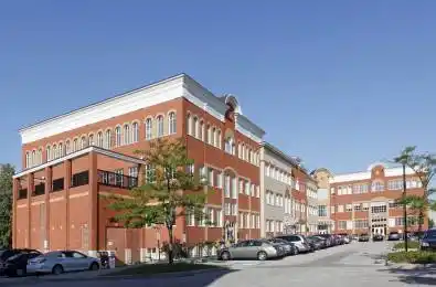 5025 Orbitor Drive Unit# 2-100/101 Mississauga Ontario L4W 4Y8