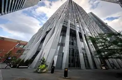 1 Yorkville Avenue Unit# 3304 Toronto C02 Ontario M4W 0B1