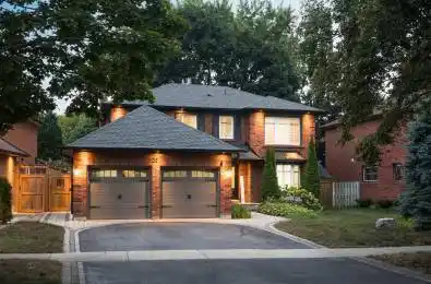 32 Glen Hill Drive Whitby Ontario L1N 7A1