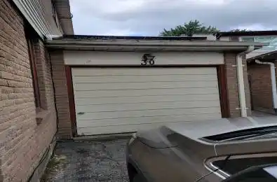 30 Joshua Court Brampton Ontario L6S 3W4