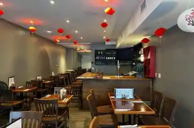 371 Roncesvalles Avenue Toronto W01 Ontario M6R 2M7