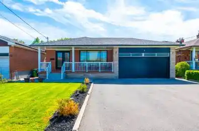 24 Archway Crescent Toronto W05 Ontario M9M 1V6