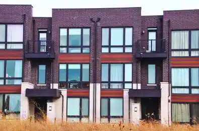 30 Hammersmith Lane Markham Ontario L6C 0Z5