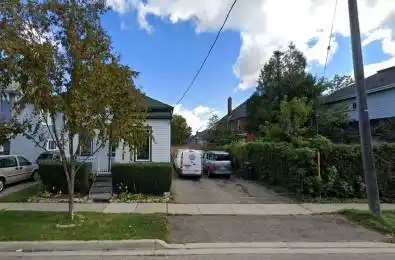 82 West Street Brampton Ontario L6X 1W2