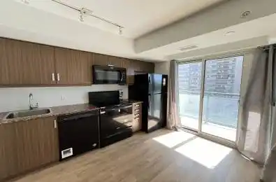 30 Meadowglen Place Unit# 408 Toronto E09 Ontario M1G 0A6