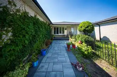 764 Eaglemount Crescent Mississauga Ontario L5C 1N9