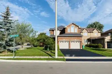 1 Daisy Court Brampton Ontario L7A 1J8