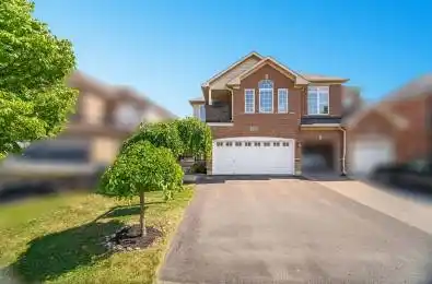 2021 Redstone Crescent Oakville Ontario L6M 5B2