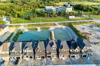 21 Fenn Crescent New Tecumseth Ontario L9R 0X1