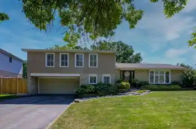 2482 WATERFORD Street Oakville Ontario L6L 5E6