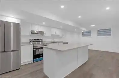 7426 PARKSIDE Road Unit# Lower Niagara Falls Ontario L2H 3V8