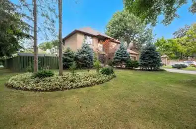 4053 Cabot Trail Mississauga Ontario L5L 3K2