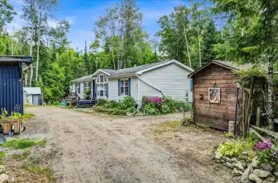 5005 Loop Road Highlands East Ontario K0L 2A0