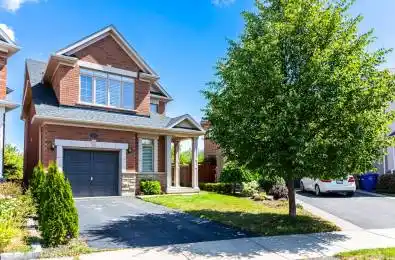 2371 QUETICO Crescent Oakville Ontario L6M 0R5