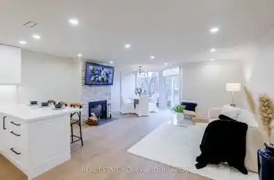 100 Arbors Lane Unit# TH10 Vaughan Ontario L4L 7G4
