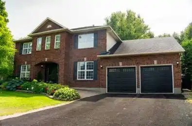 149 Lanigan Crescent Stittsville - Munster - Richmond Ontario K2S 1G9