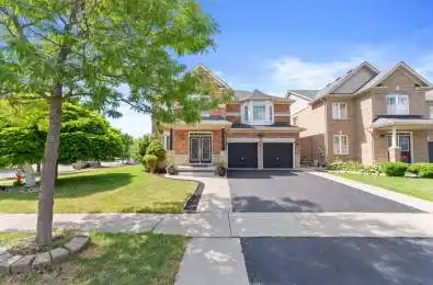 12 Smoothrock Trail Brampton Ontario L6R 0S5