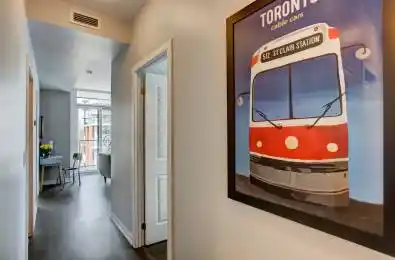105 George Street Unit# 804 Toronto C08 Ontario M5A 0L4
