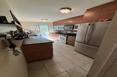 35 Moonlight Lane Richmond Hill Ontario L4C 8K4