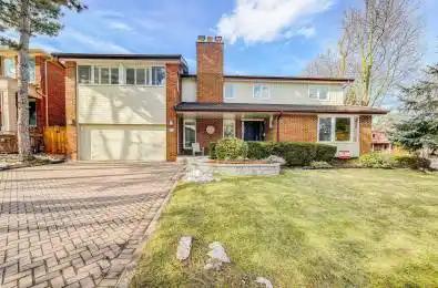 36 Cheval Drive Toronto C13 Ontario M3B 1R6