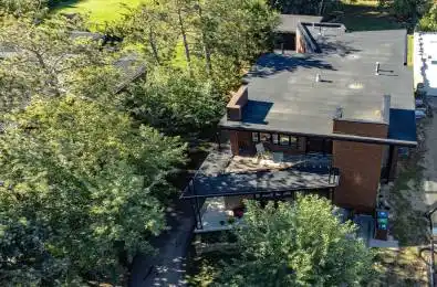 1436 Haig Boulevard Mississauga Ontario L5E 2N1