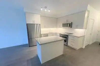 85 Oneida Crescent Unit# 904 Richmond Hill Ontario L4B 0A6