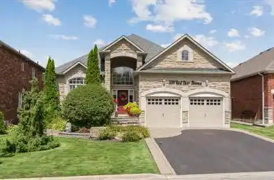 934 Red Deer Avenue Oshawa Ontario L1K 0C4