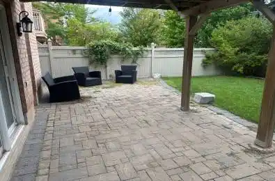 2416 Hilda Drive Oakville Ontario L6H 7N3
