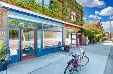 911 Davenport Road Toronto C02 Ontario M6G 2B7
