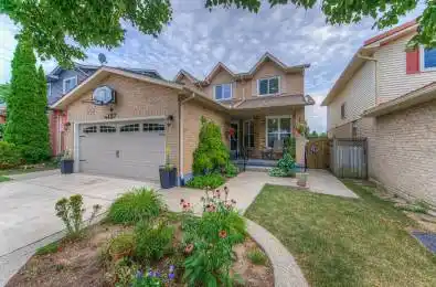 157 Twin Crescent Hamilton Ontario L8W 3A7