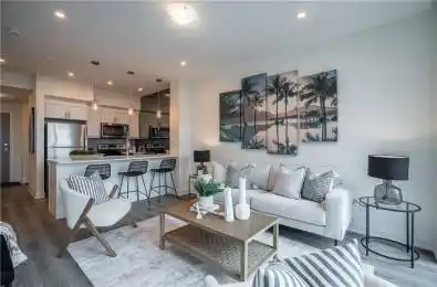 16 Concord Place Unit# 426 Grimsby Ontario L3M 0J1