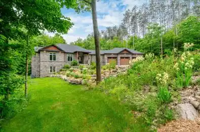 2 Timberland Court Tiny Ontario L9M 0M3