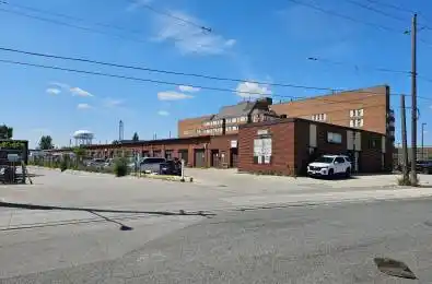 126 Sinnott Road Toronto E04 Ontario M1L 4N2
