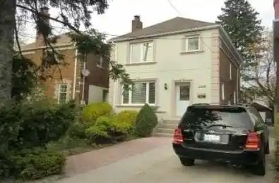 2105 Avenue Road Toronto C04 Ontario M5N 4A9