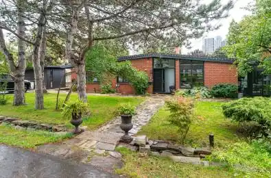 1 Babington Court Toronto W08 Ontario M9A 1J7