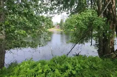 244 Trillium Lane Tweed Ontario K0K 3J0