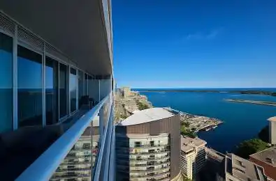 17 Bathurst Street Unit# 4216 Toronto C01 Ontario M6A 2E1