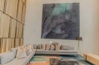 585 Bloor Street Unit# 519 Toronto C08 Ontario M4W 0B3