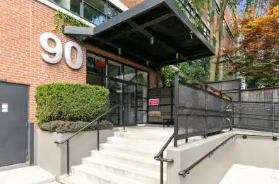 90 Sumach Street Unit# 619 Toronto C08 Ontario M5A 4R4