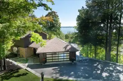 11 Crestwood Drive Barrie Ontario L4M 4Y8