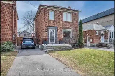 41 Struthers Street Unit# Main/2 Toronto W06 Ontario M8Y 1Y2
