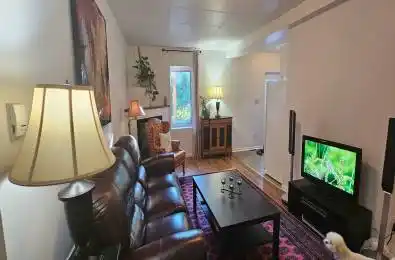 110 Hamilton Drive Unit# Basement 1 Newmarket Ontario L3Y 3E8