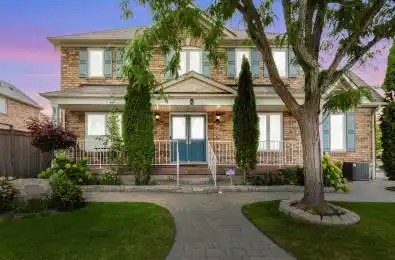 4 Skipperhill Crescent Toronto E11 Ontario M1X 1W2