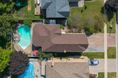 19 Grand Forest Drive Barrie Ontario L4N 7E7