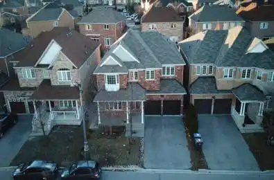 3265 Paul Henderson Drive Mississauga Ontario L5M 0H5